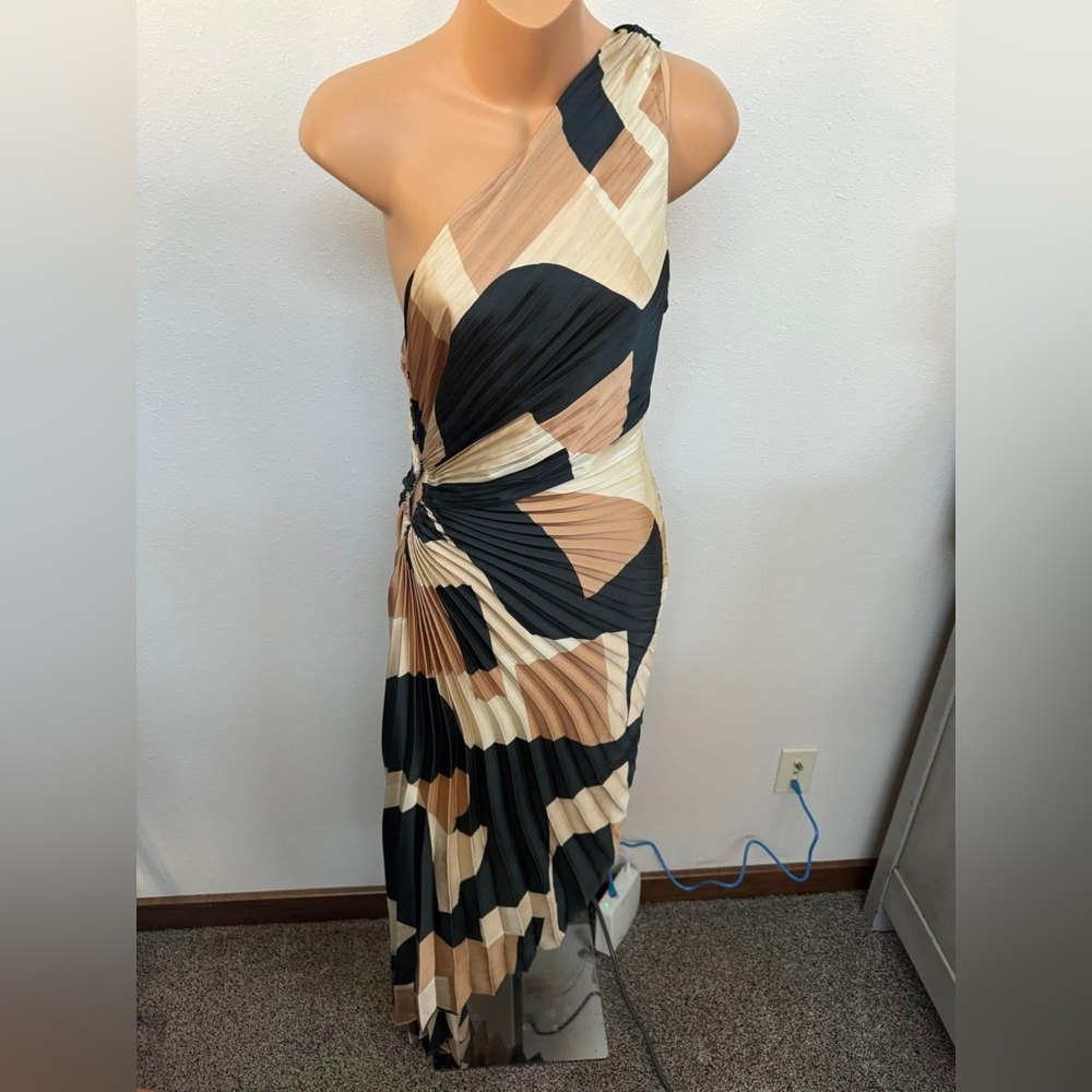 Dress Forum Black and Tan One Shoulder Sheath Dress